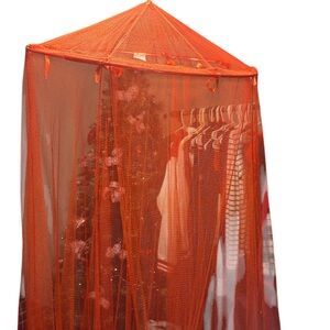 Pier 1 round hoop, bed canopy mosquito net